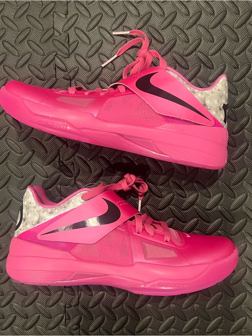 Nike Zoom KD 4 ‘Aunt Pearl’ 2024 HF9098-600 Size 9